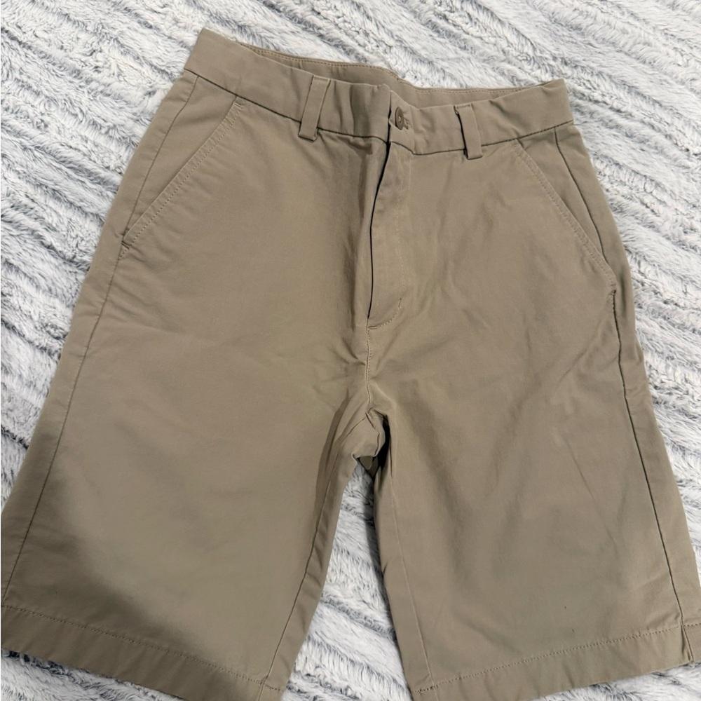 Vineyard Vines Performance Khaki Shorts